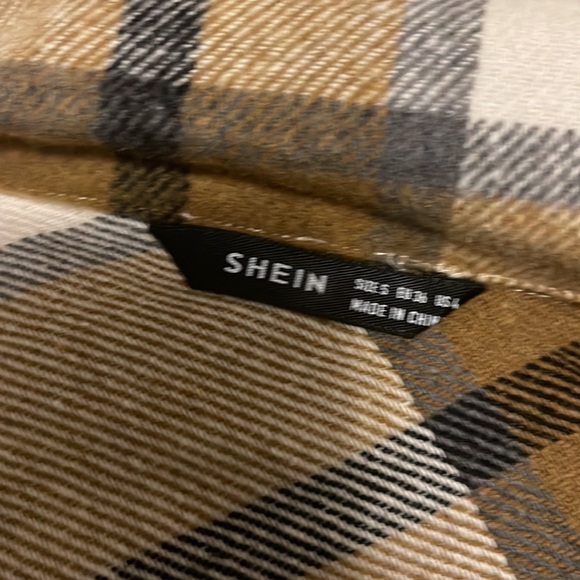 Shacket! - Picture 3 of 3